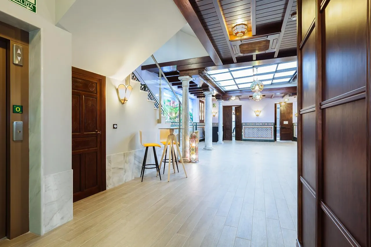 Hotel Hostal Arriola Granada