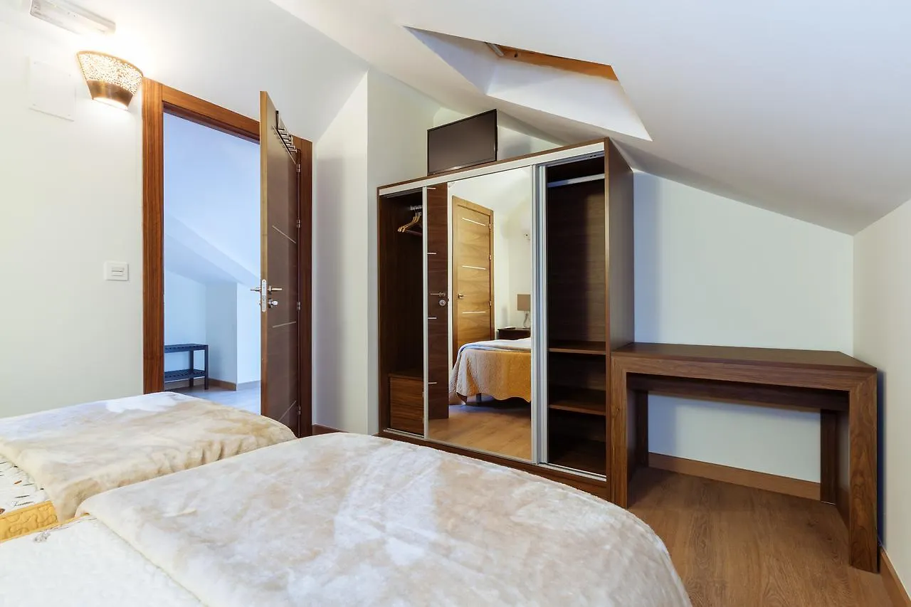Hostal Arriola Granada